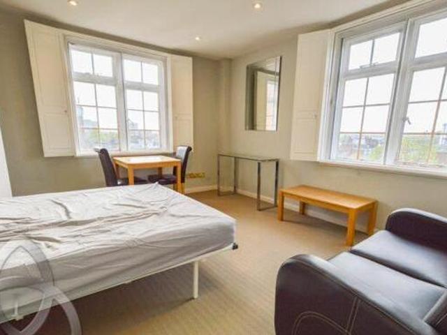 House for rent in Lyons, Greater London
