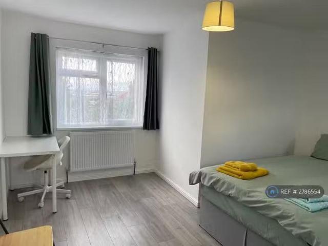 House for rent in Belvedere, Greater London