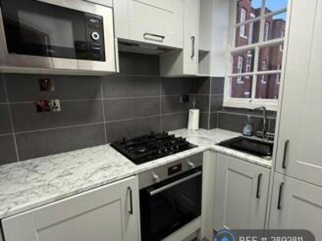 Studio for rent in Cat Hill