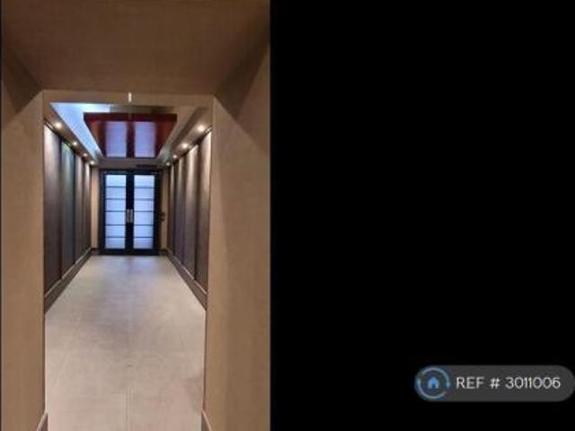 Studio for rent in Cat Hill