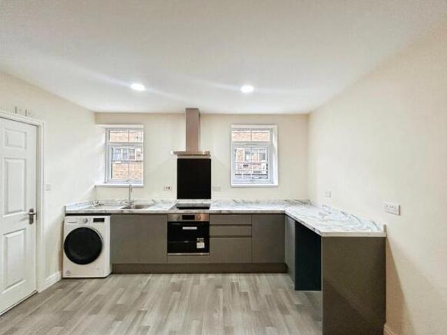Property for rent in Ewens Farm, Golden Valley