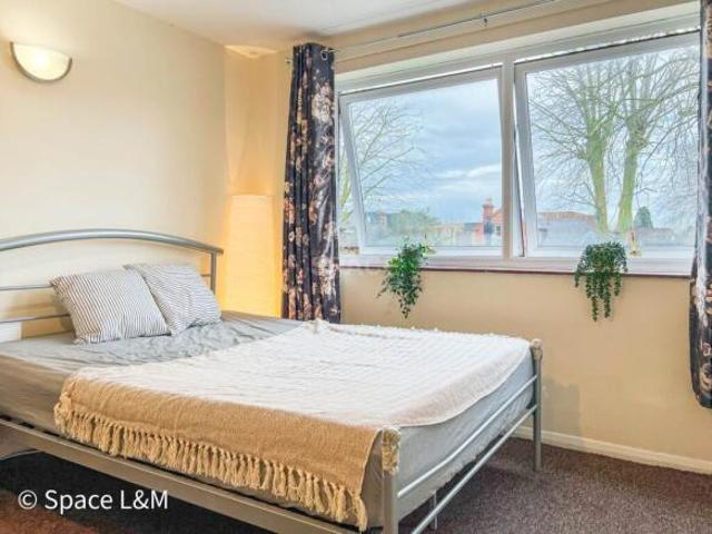 Studio for rent in The Reading Room, Kintbury
