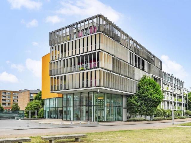 Studio for rent in Hornsey