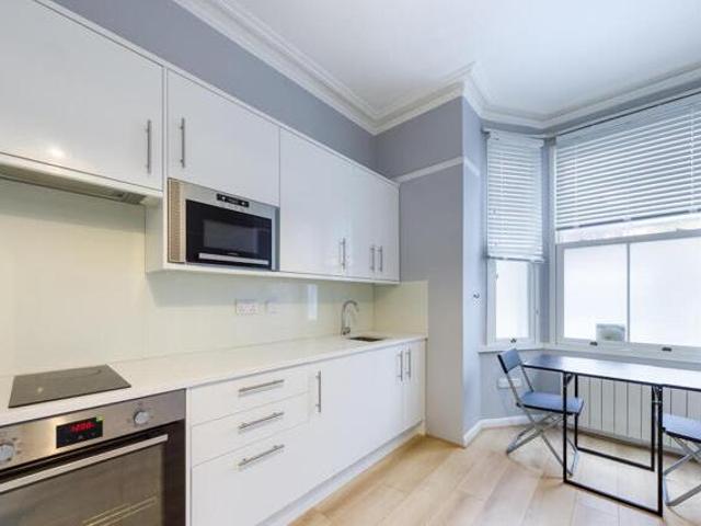 House for rent in Lyons, Greater London