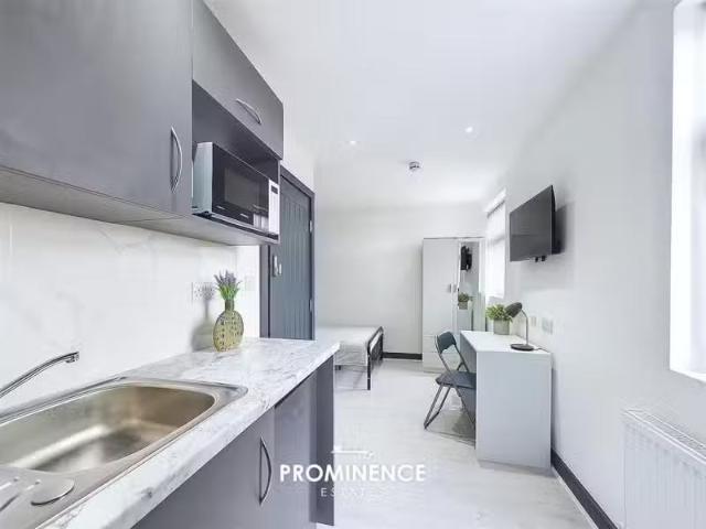 House for rent in Wyken, West Midlands