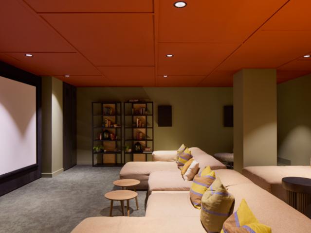 Studio for rent in Cat Hill