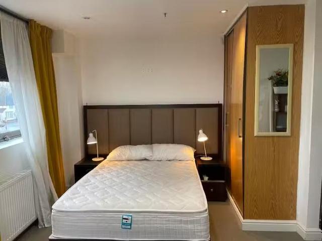 House for rent in Brownhills, West Midlands