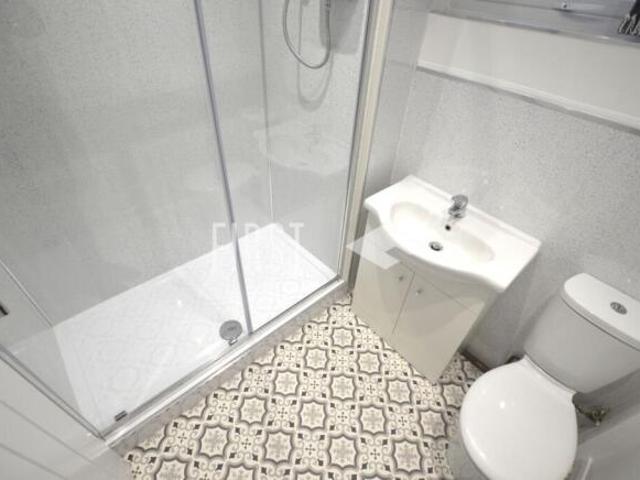 Studio for rent in City Centre, Scotland