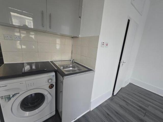 Studio for rent
