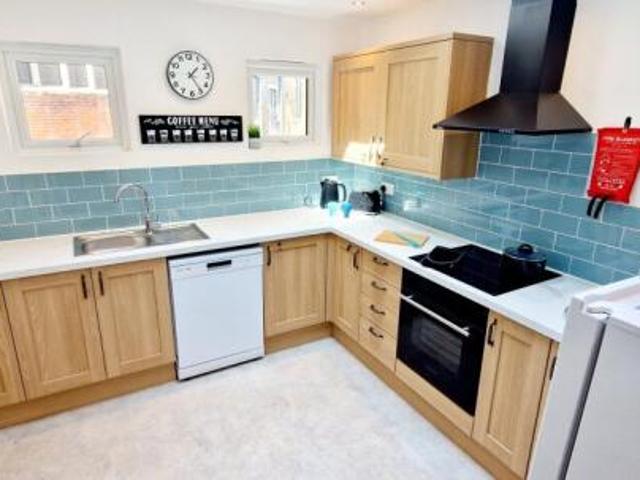 Studio for rent in Milton, Hamerton