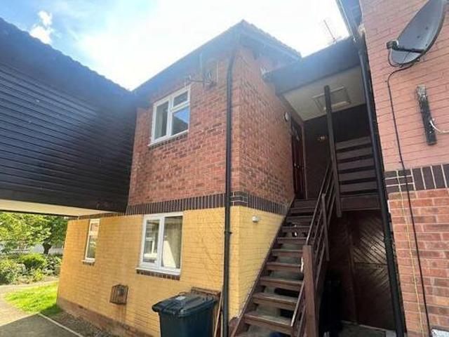 House for rent in Lyons, Greater London