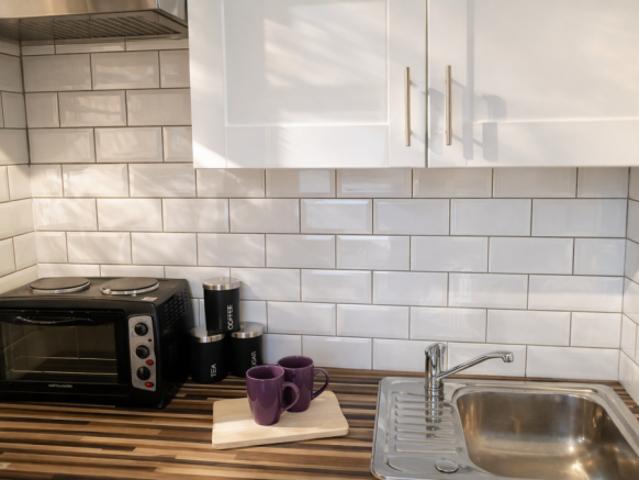 Studio for rent in Cat Hill, England