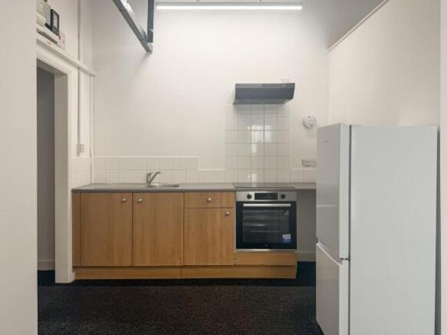 Flat for rent in Cat Hill