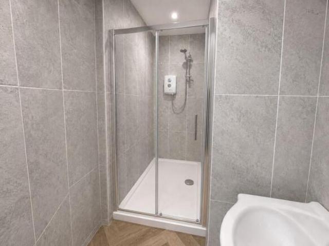 Studio for rent in Warrington