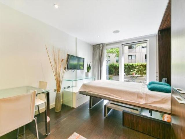 Flat for rent in Grosvenor, Dulcote