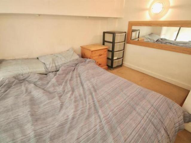 Studio for rent in Brecon, Wales