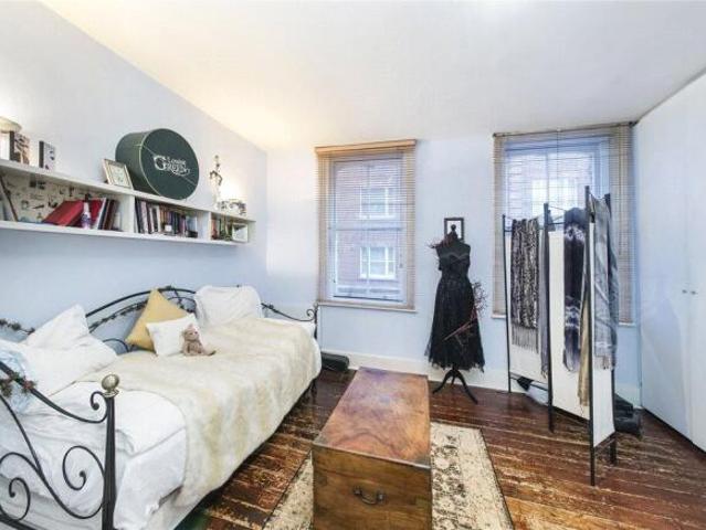Studio for rent