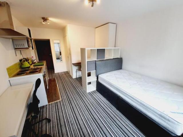 Studio for rent in Feckenham, City Of Bristol