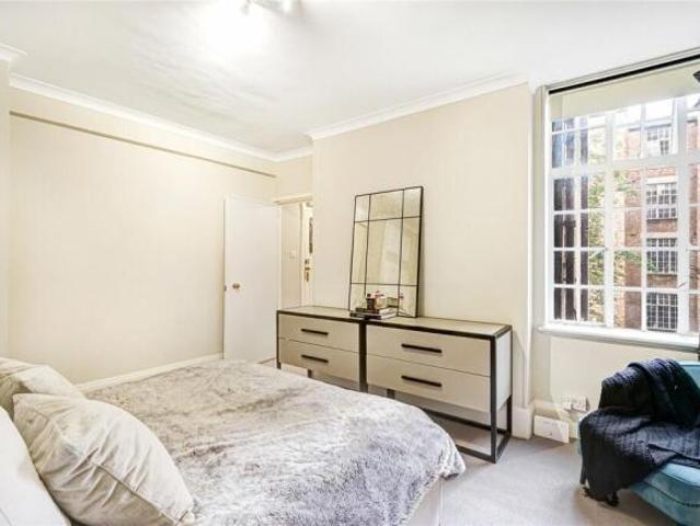 Studio for rent in Cat Hill