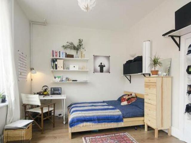 House for rent in Lyons, Greater London