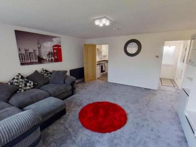 Flat for rent in Worthing, West Sussex