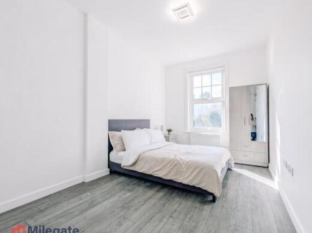 Studio for rent in Maidstone, Kent