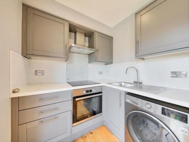 Studio for rent in Wimbledon, Greater London