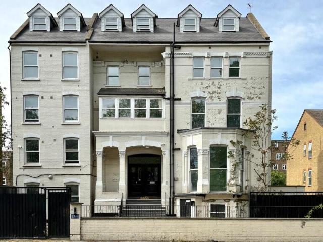 Studio for rent in Camden Town, Isle Of Man