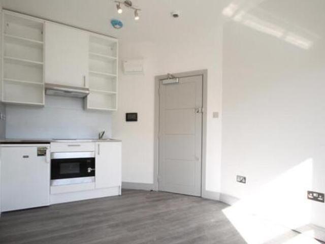 House for rent in Lyons, Greater London