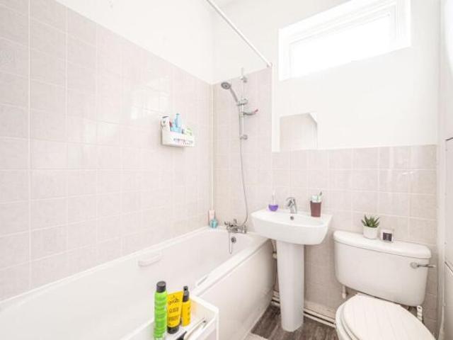 Studio for rent in South Hampstead, Greater London