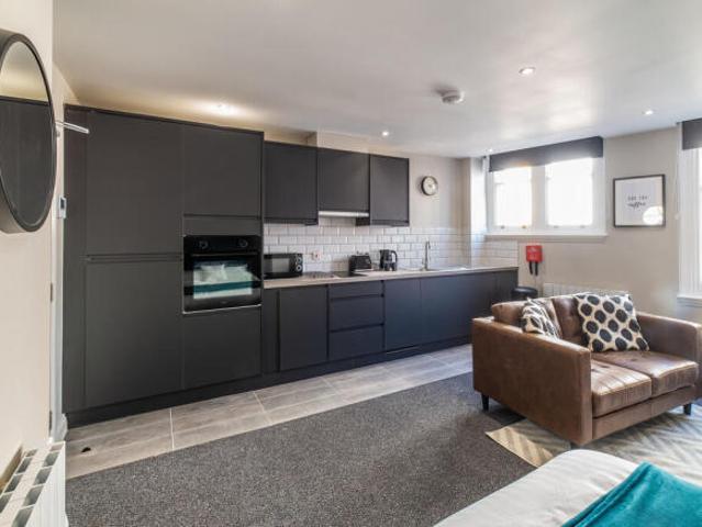 Studio for rent in East Midlands