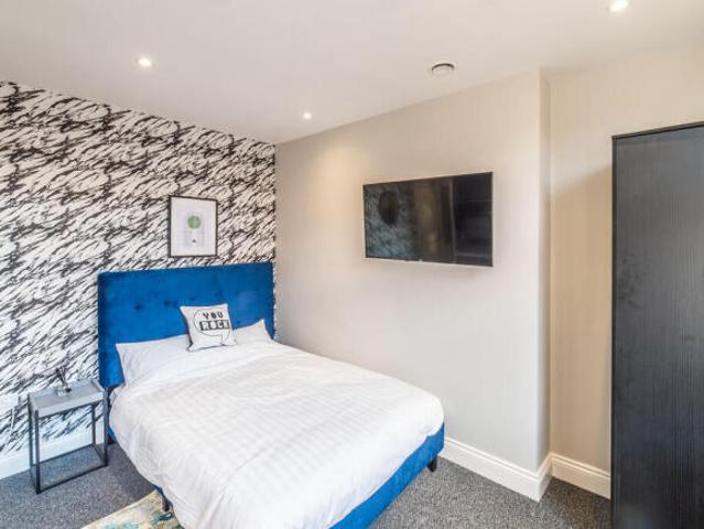 Studio for rent in East Midlands