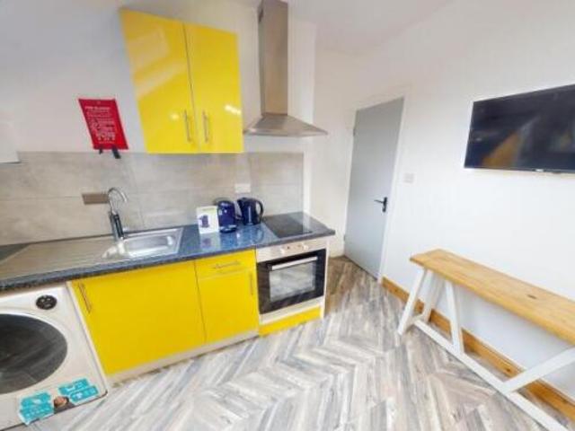 Studio for rent in Cardigan, Wales