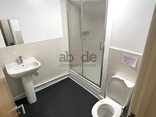 Studio for rent in Pinfold, Leicestershire