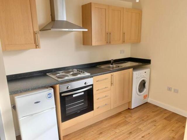 Studio for rent in West Yorkshire
