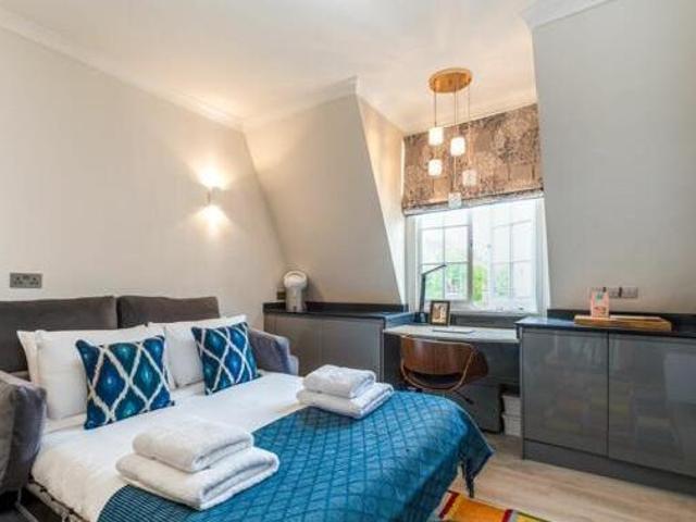 House for rent in Lyons, Greater London