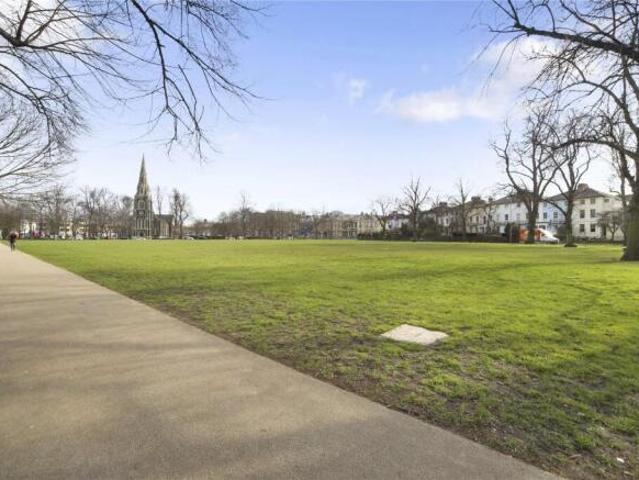 Studio for rent in Chiswick, Greater London
