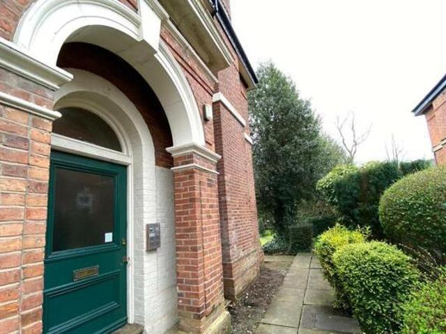 House for rent in Lyons, Greater London