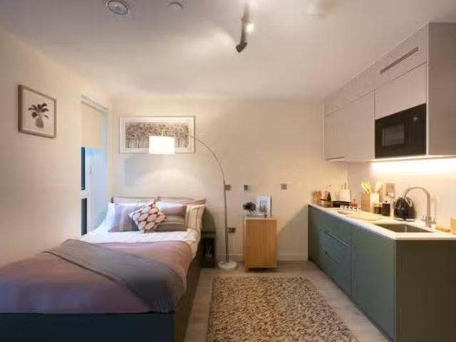 House for rent in Kingston Upon Thames, Greater London