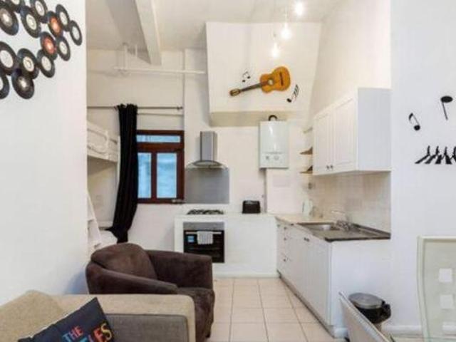 House for rent in Lyons, Greater London