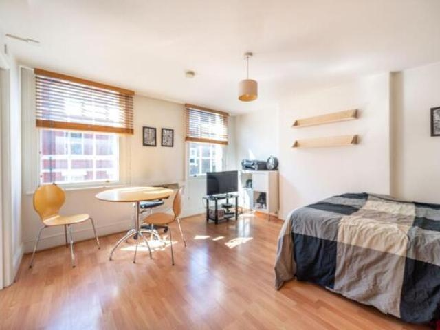 Studio for rent in Fitzrovia, Greater London