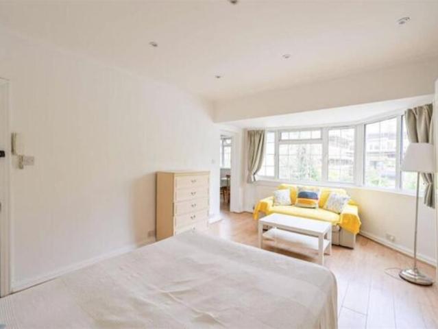 Studio for rent in London Borough of Barnet, Greater London