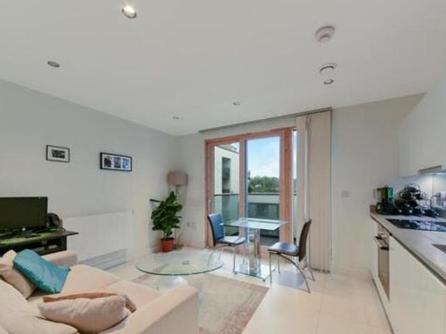House for rent in Lyons, Greater London