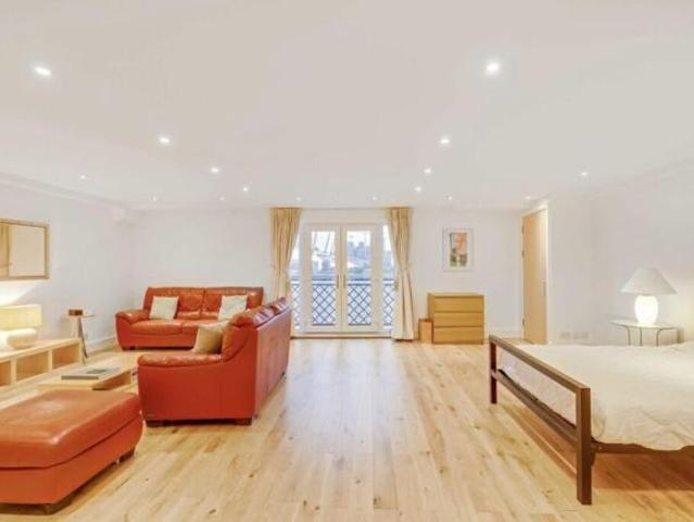 Studio for rent in Canary Wharf, Greater London
