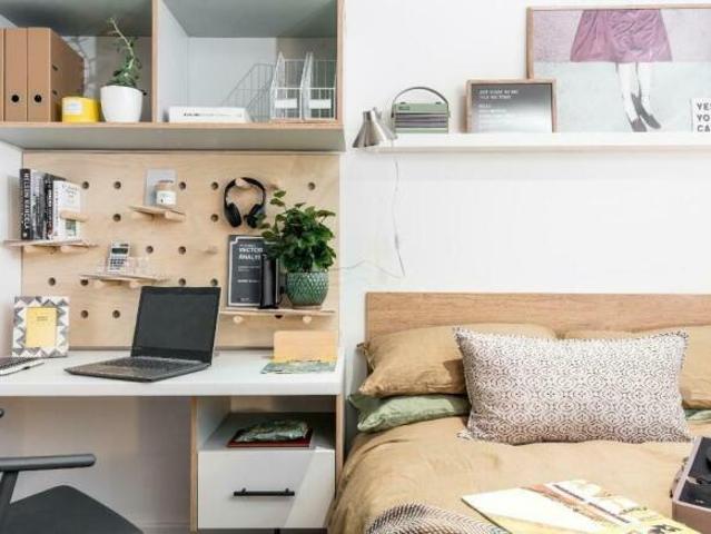 Studio for rent in Spring Vale, Hampshire