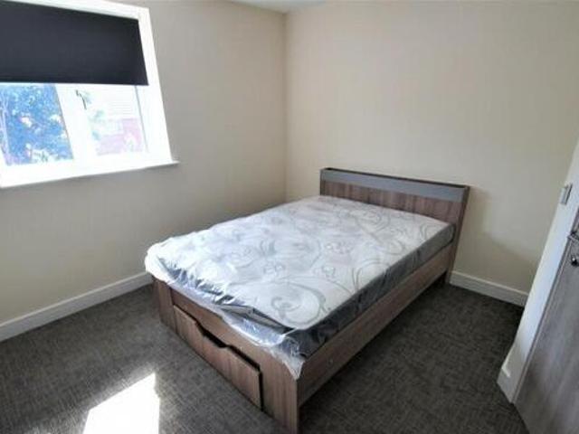 House for rent in Ball Hill District Centre, Coventry