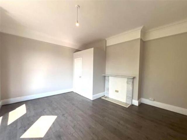 Studio for rent in Worthing, West Sussex