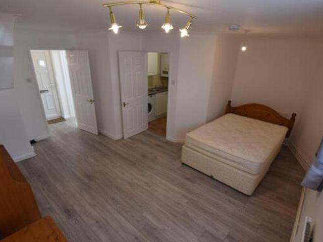 House for rent in Barton Stacey, Hampshire