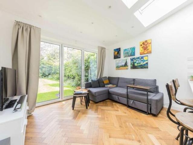 Studio for rent in Greater London