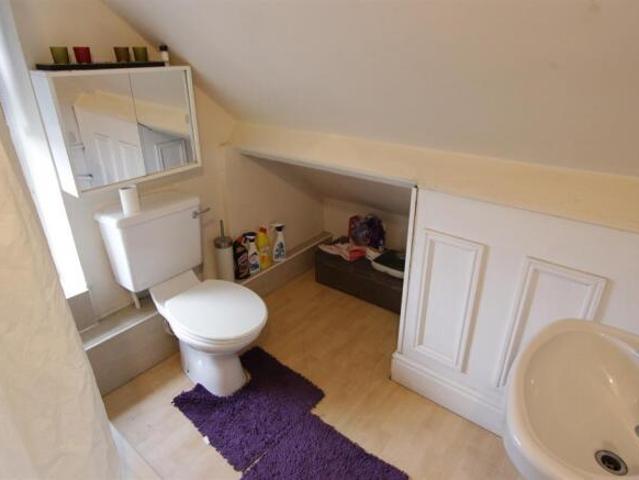 Studio for rent in South Yorkshire